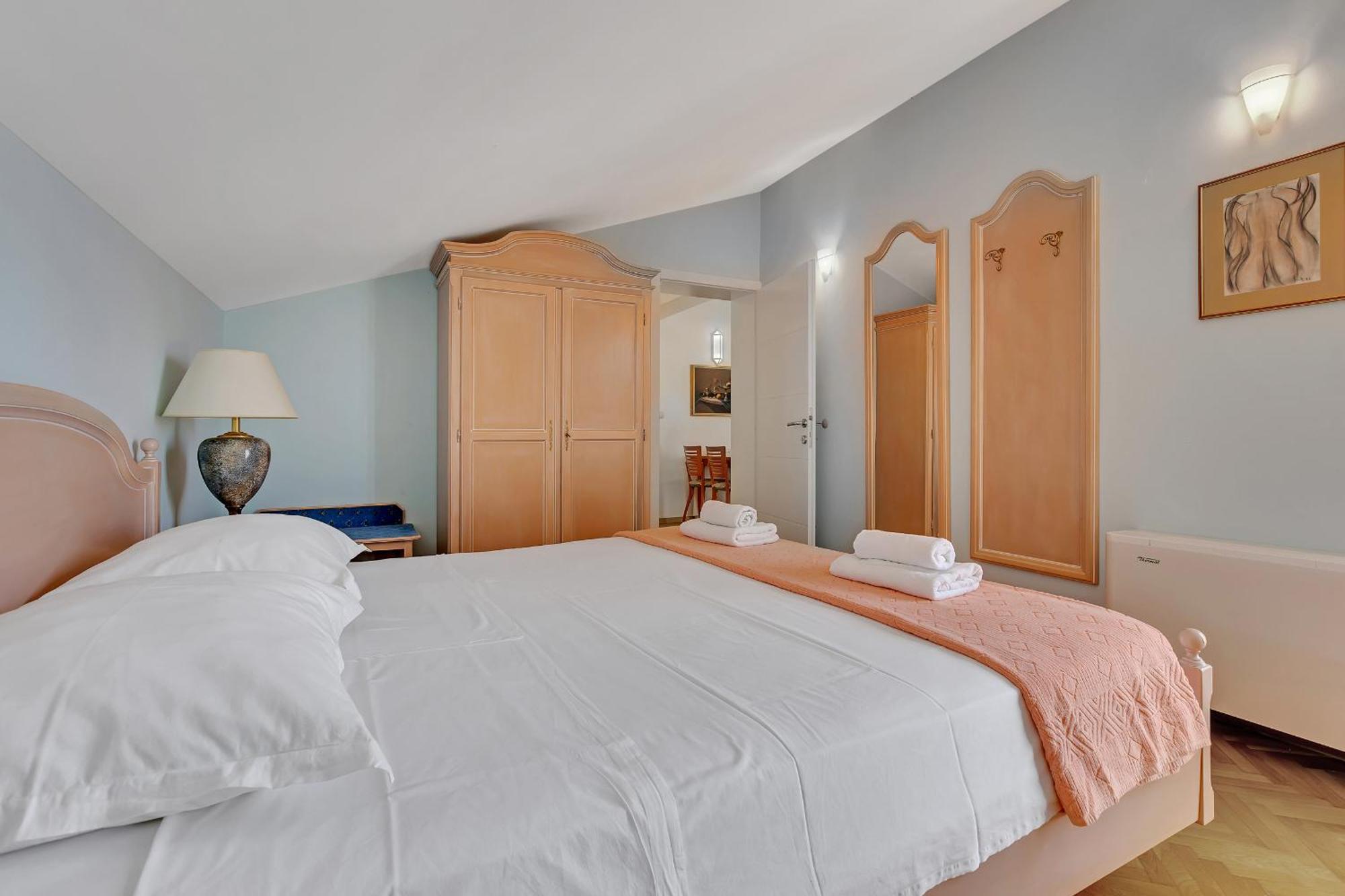 Grand View Apartments Drasnice Ngoại thất bức ảnh