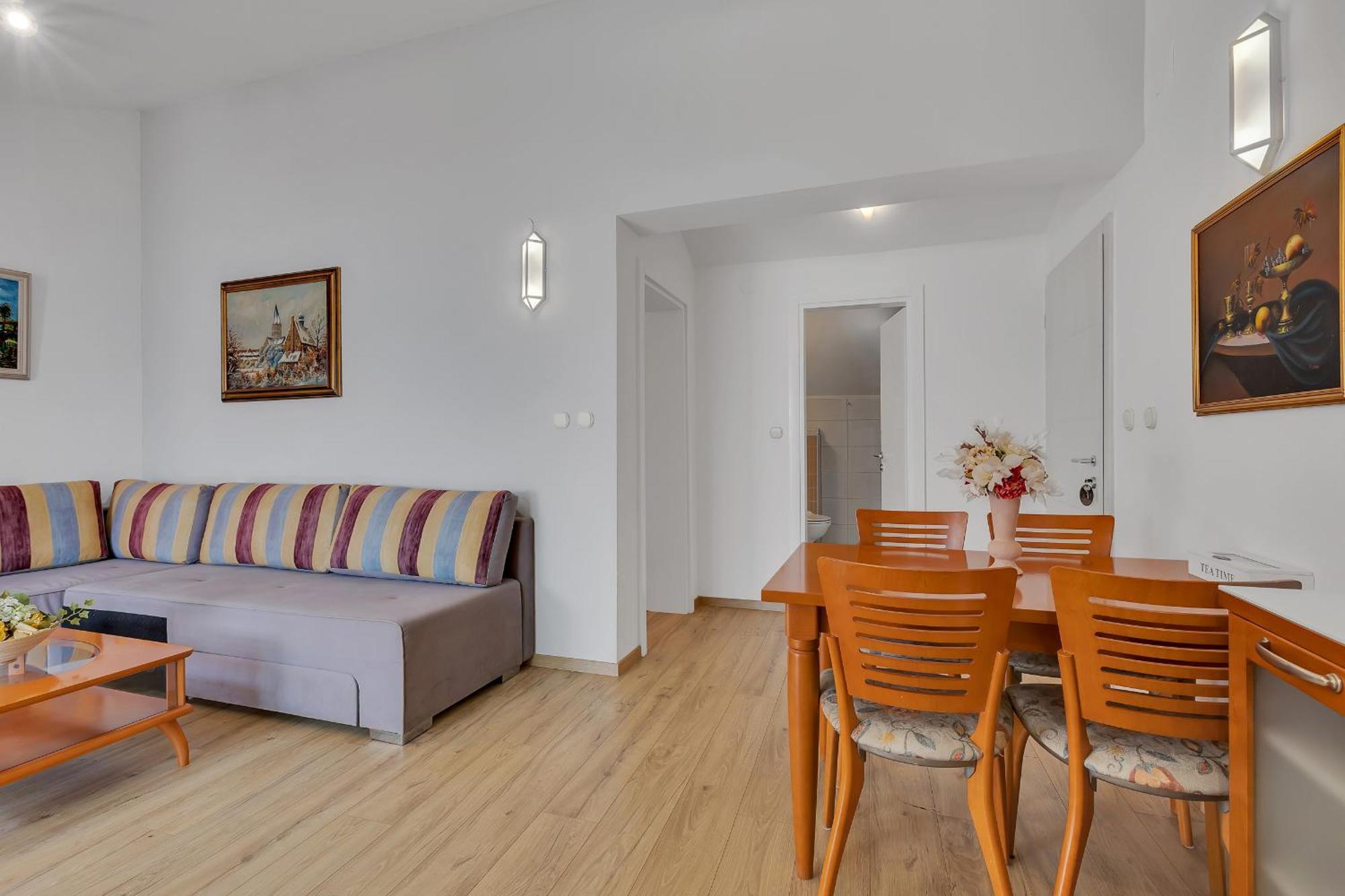 Grand View Apartments Drasnice Ngoại thất bức ảnh